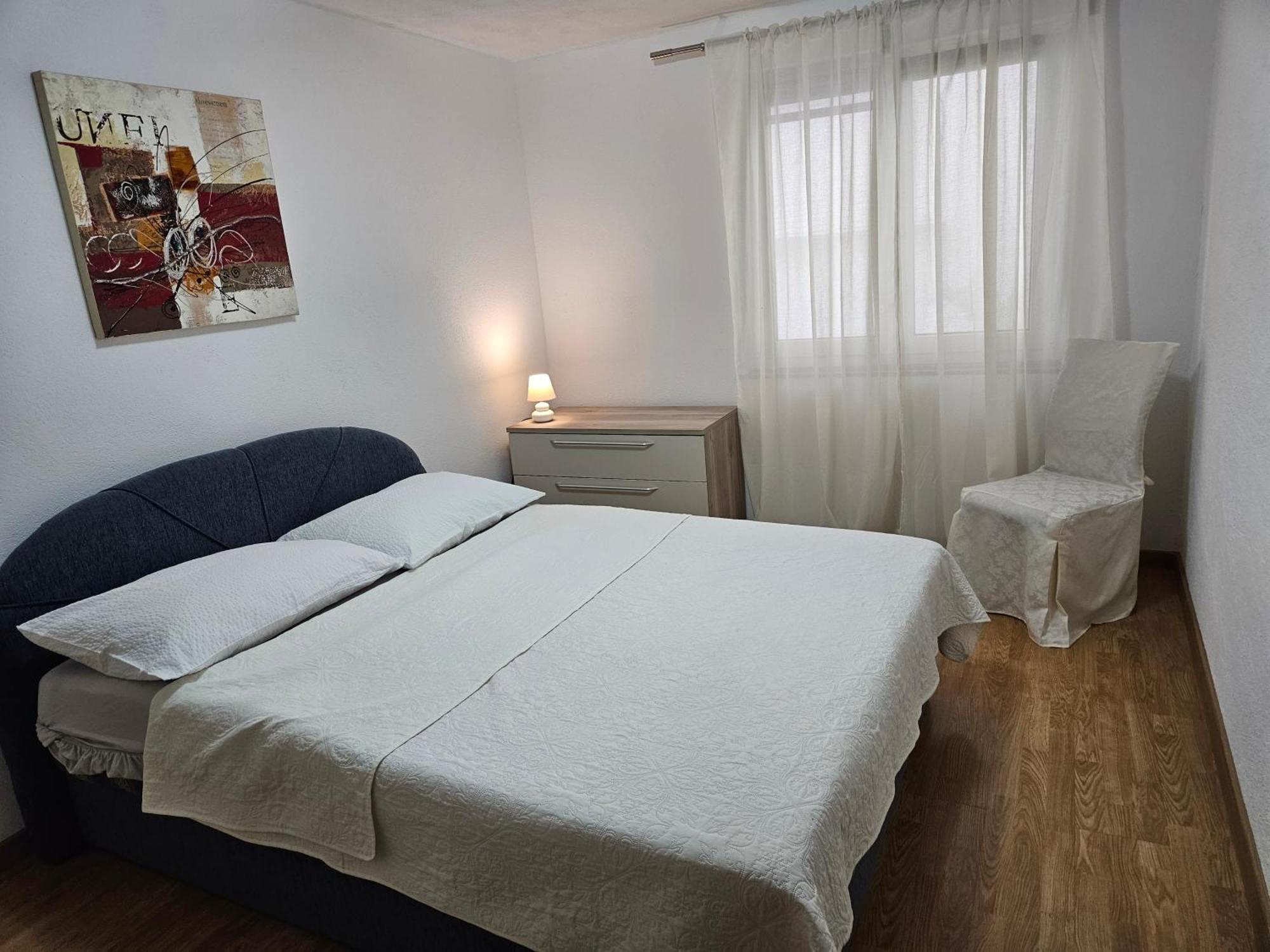 Apartment Doris Сен Екстериор снимка